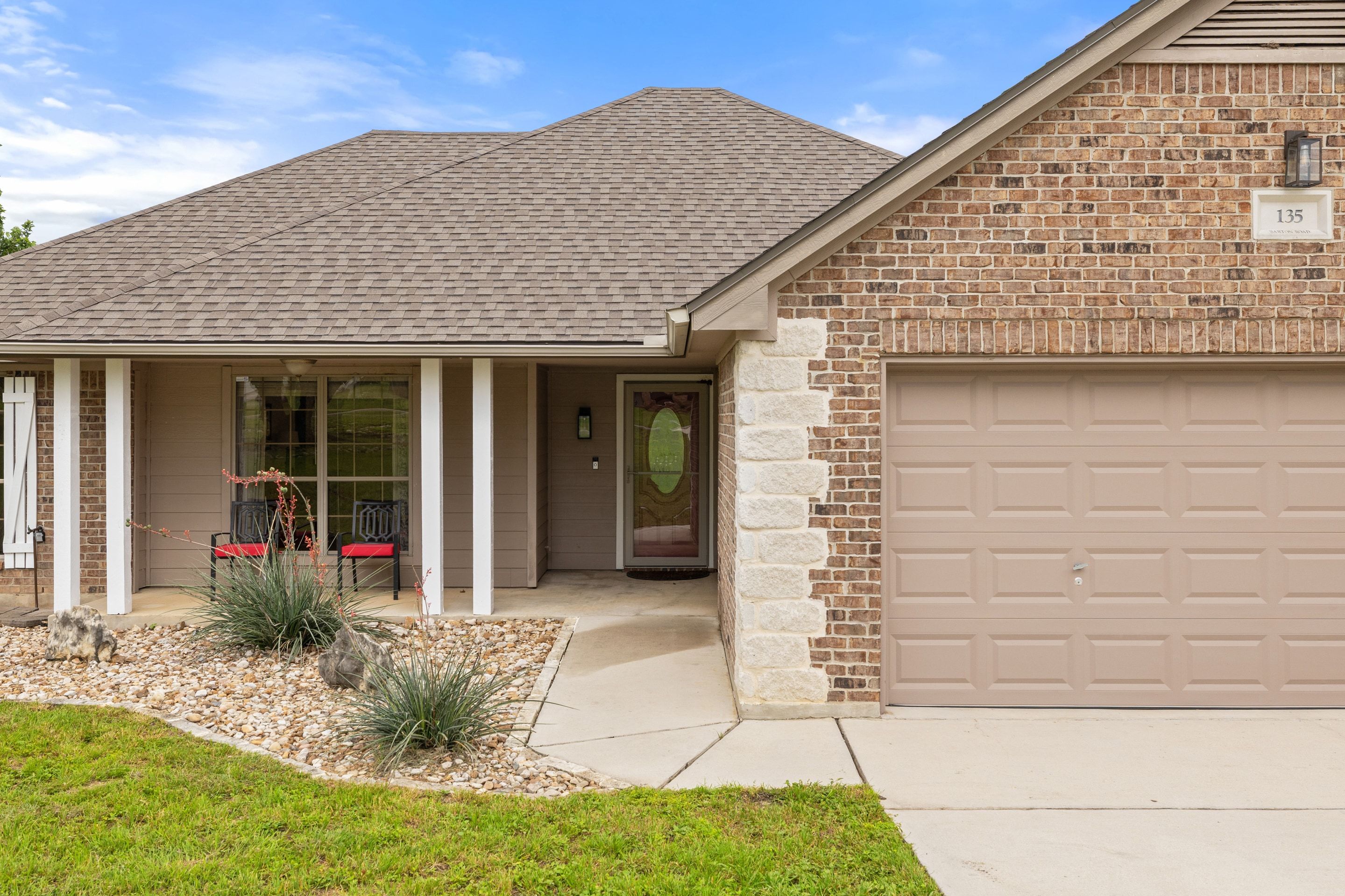 135 Barton Road, San Marcos TX | The Muñoz Group