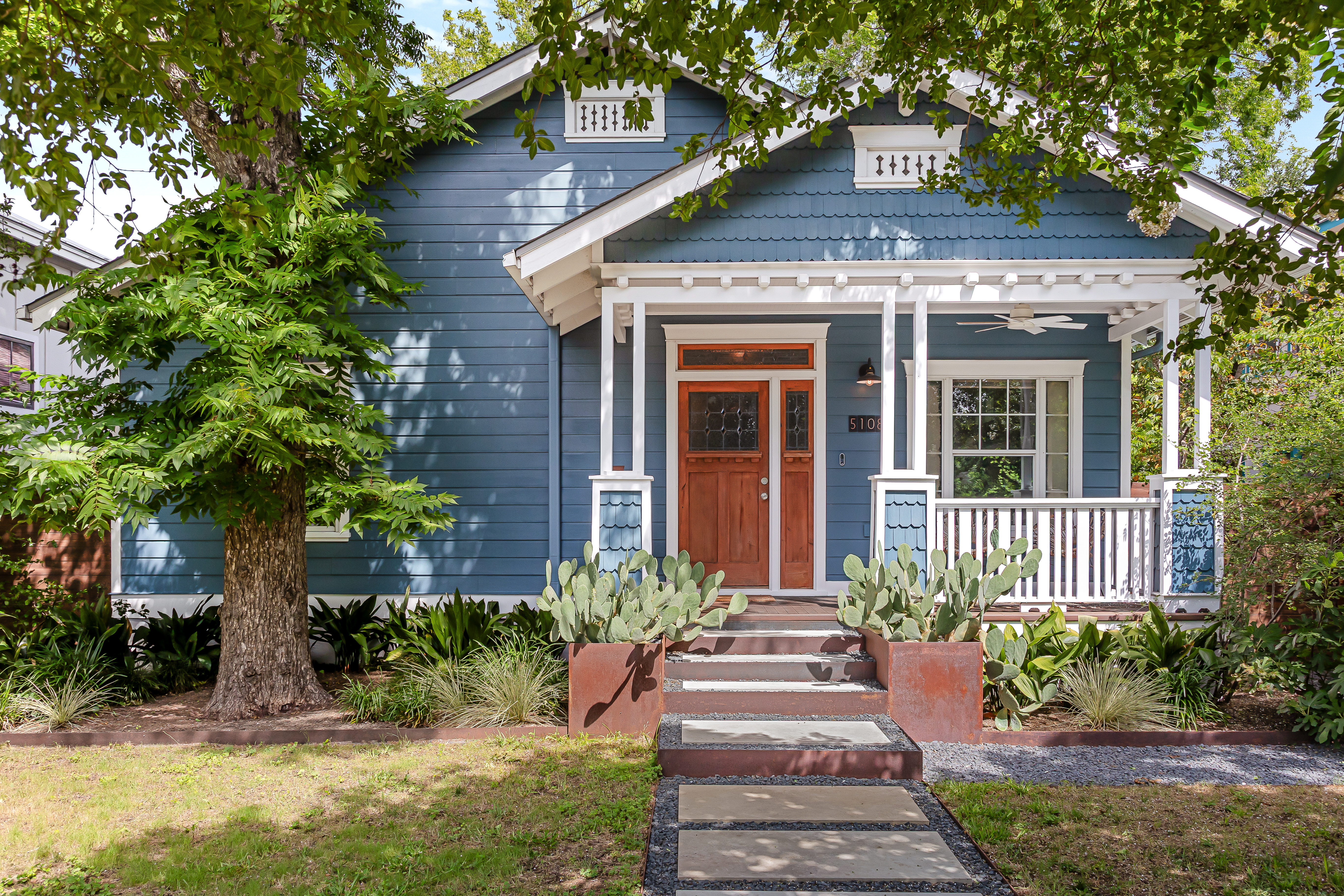 5108 Eilers Avenue Austin — A Hyde Park Craftsman Without the 1940s Surprises