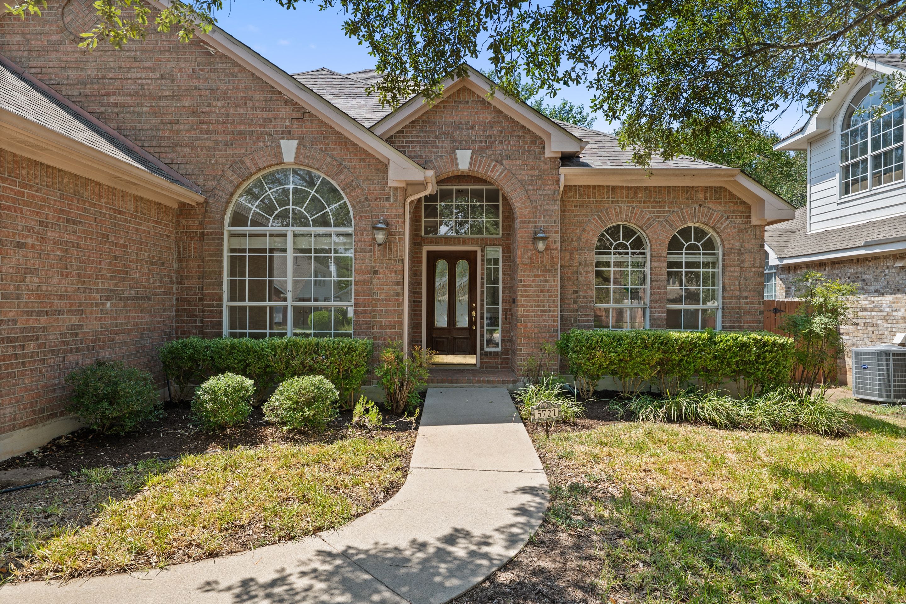 5721 Trelawney Ln: A Single-Story Retreat in the Heart of Circle C Ranch